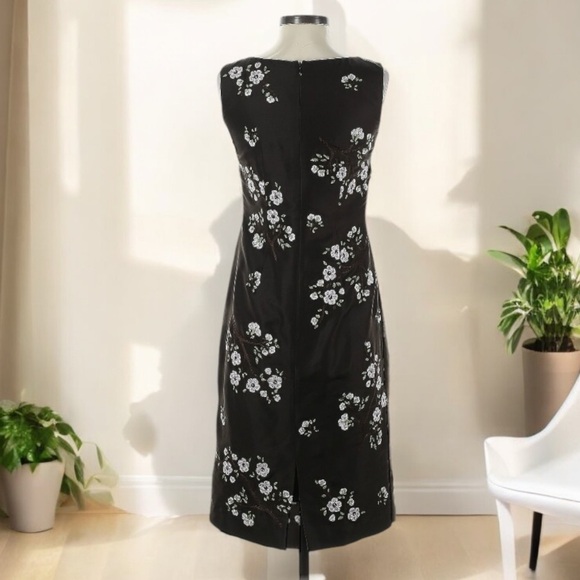 INC International Concepts Black/Brown with Elegant Design | SIZE 4 - Picture 2 of 4